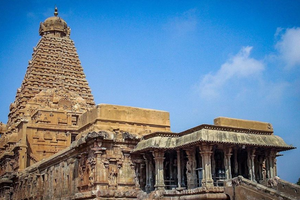 Brihadeeswarar temple, Rajarajesvaram or Peruvudaiyār Kovil