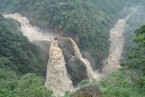 Magod Falls near Utsav Rock Garden