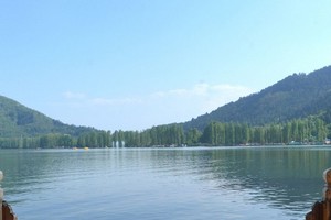 Srinagar near Wular Lake
